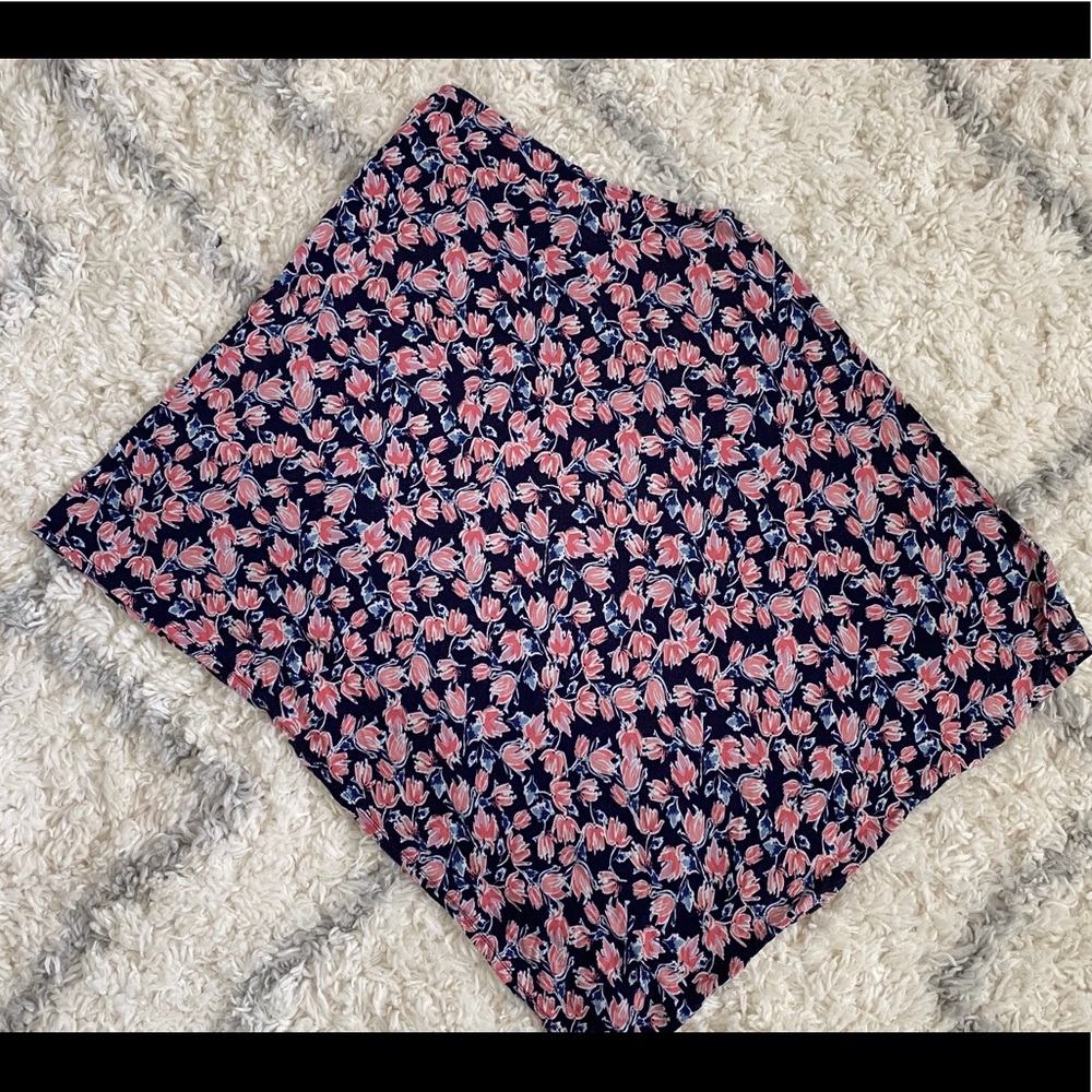 Motherhood Maternity nursing cover